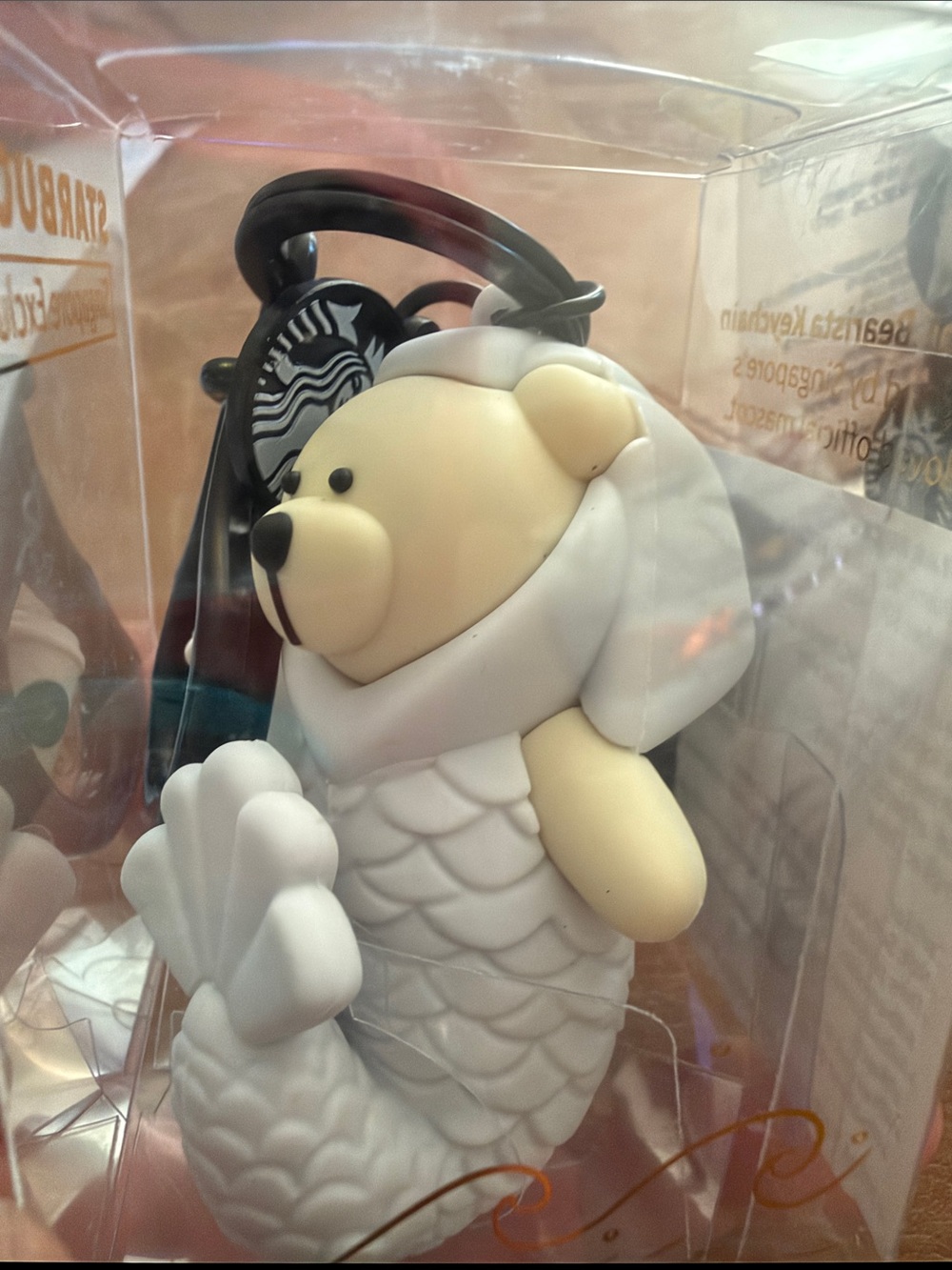Singapore Exclusive Starbucks Merlion Bear keychain - Picture 2 of 5